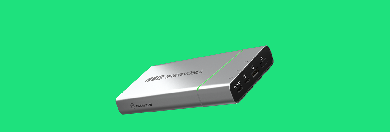 Obrázek představující přední stranu produktu PowerPlay Pro a dostupné nabíjecí porty
