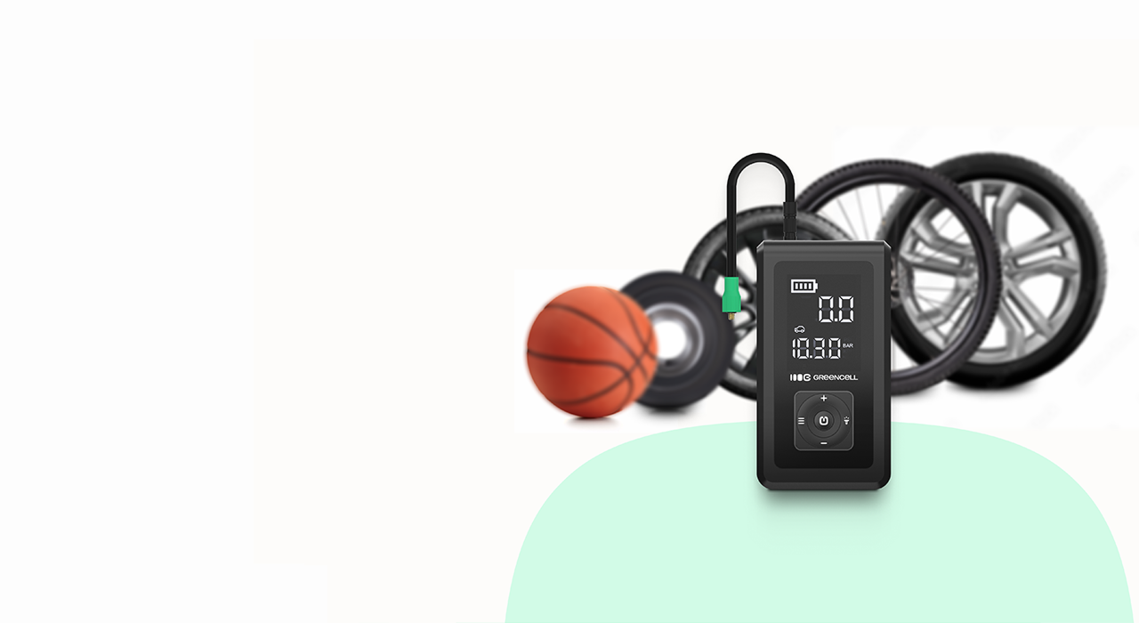 PowerBoost Air wraz z przedmiotami, kt&oacute;re można nim naładować