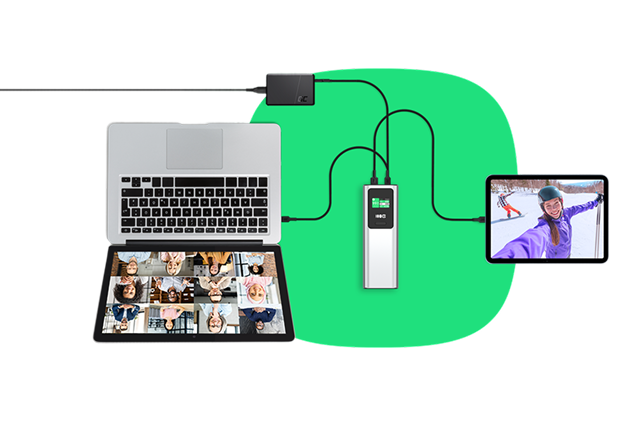 Zdjęcie przedstawiające możliwość ładowania wielu urządzeń podczas jednoczesnego ładowania PowerPlay Ultra 140 W