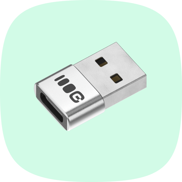 Zdjęcie przedstawia adapter GreenCell USB-A do USB-C